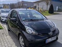 Gebraucht Toyota Aygo 68 PS (50 kW) 2008 Schwarz Kleinwagen