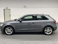 gebraucht Audi A3 Sportback AHK/Bi-Xenon/PDC/SHZ/Tempomat