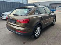 Gebraucht Audi Q3 Ambiente 140 PS (102 kW) 2013 Braun SUV