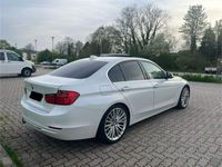 gebraucht BMW 330 F30 d Luxury Line