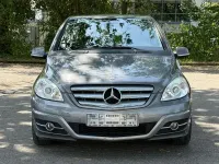 Gebraucht Mercedes B180 116 PS (85 kW) 2011 Grau Kleinwagen