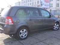 Gebraucht Opel Zafira Innovation 150 PS (110 kW) 2009 Karbongrau Van / Kleinbus