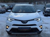 Gebraucht Toyota RAV4 Hybrid Team 155 PS (114 kW) 2018 Weiß SUV
