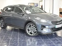 Gebraucht Kia XCeed 136 PS (100 kW) 2022 Grau SUV