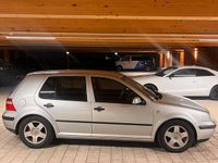 Gebraucht VW Golf IV 75 PS (55 kW) 2003 Silber Kleinwagen