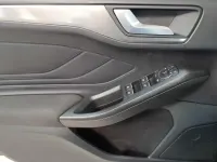 Gebraucht Ford Focus Titanium 120 PS (88 kW) 2023 Schwarz Kombi