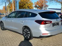 Gebraucht Ford Focus Titanium 125 PS (91 kW) 2024 Silber Limousine