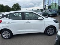 Neu Hyundai i10 Select 63 PS (46 kW) 2025 Weiß (atlas white / sol) Kleinwagen