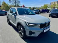 Gebraucht Volvo XC40 120 PS (88 kW) 2024 SUV