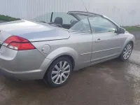 Gebraucht Ford Focus Cabriolet Titanium 136 PS (100 kW) 2009 Grau Cabrio