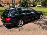 Gebraucht Mercedes C300 245 PS (180 kW) 2010 Blau Kombi