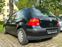 Gebraucht VW Golf III Basis 101 PS (74 kW) 1998 Schwarz Kleinwagen