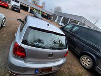 Gebraucht VW Polo 95 PS (69 kW) 2014 Grau Kleinwagen