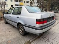 Brugt VW Vento 75 HK (55 kW) 1997 Sølv Sedan