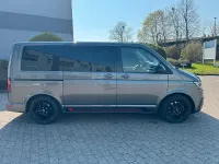 Gebraucht VW Multivan Comfortline 200 PS (147 kW) 2021 Grau Van / Kleinbus