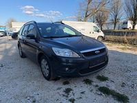 Gebraucht Ford Focus Style 109 PS (80 kW) 2010 Grau Limousine