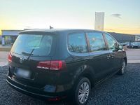 Second-hand VW Sharan 140 CP (102 kW) 2019 Negru Monovolum