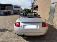 Gebraucht Audi TT Roadster 180 PS (132 kW) 2000 Silber Cabrio