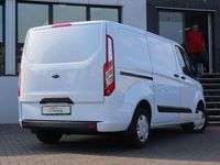 Gebraucht Ford Transit Custom Trend 131 PS (96 kW) 2022 Weiß Van / Kleinbus