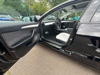 Gebraucht Tesla Model 3 Performance 392 kW (534 PS) 2022 Schwarz Limousine