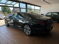 Gebraucht Audi A8 Ambiente 286 PS (210 kW) 2018 Schwarz Limousine