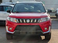 Gebraucht Suzuki Vitara Comfort 111 PS (81 kW) 2019 Rot SUV