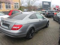Gebraucht Mercedes C180 156 PS (114 kW) 2011 Grau Coupé