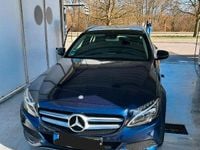 Gebraucht Mercedes C180 156 PS (114 kW) 2016 Blau Kombi