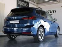Gebraucht BMW 216 Active Tourer 122 PS (89 kW) 2024 Phytonicblau metallic Van / Kleinbus