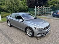 Gebraucht VW Passat Elegance 150 PS (110 kW) 2019 Grau Limousine