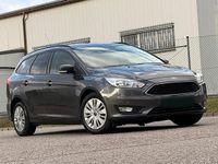 Gebraucht Ford Focus 125 PS (91 kW) 2017 Grau Kombi