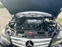 gebraucht Mercedes C200 C 200CGI BlueEfficiency (204.048) Top Zustand