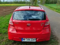 Gebraucht Hyundai i30 Edition 109 PS (80 kW) 2010 Rot Kleinwagen