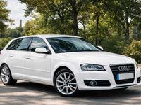 Gebraucht Audi A3 Sportback 160 PS (117 kW) 2012 Weiß Kleinwagen
