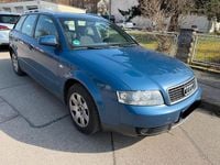 Gebraucht Audi A4 131 PS (96 kW) 2002 Blau Kombi
