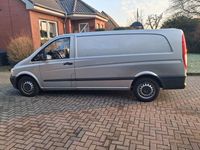 Gebraucht Mercedes Vito 224 PS (164 kW) 2013 Silber Van