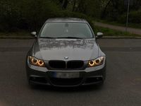 Gebraucht BMW 335 2010 Grau Limousine