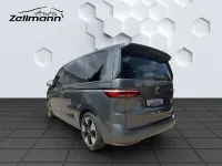 Gebraucht VW Multivan Life 150 PS (110 kW) 2025 Grau Van / Kleinbus