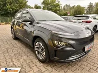 Gebraucht Hyundai Kona Trend 100 kW (136 PS) 2024 Schwarz SUV