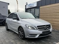 Gebraucht Mercedes B180 Edition 1 122 PS (89 kW) 2013 Silber Van / Kleinbus