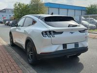 Gebraucht Ford Mustang Mach-E Basis 197 kW (269 PS) 2021 Weiß SUV