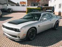 Neu Dodge Demon 2026 Silber