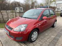 Gebraucht Ford Fiesta Style 69 PS (50 kW) 2008 Rot Kleinwagen