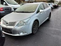 Gebraucht Toyota Avensis Executive 126 PS (92 kW) 2011 Grau Kombi