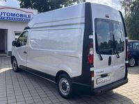 Gebraucht Opel Vivaro 125 PS (91 kW) 2019 Silber Van / Kleinbus