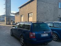 Gebraucht VW Passat 131 PS (96 kW) 2001 Blau Kombi