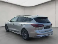 Gebraucht Ford Focus ST-Line X 155 PS (114 kW) 2025 Moondust silber metallic Kombi