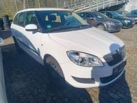 Gebraucht Skoda Fabia Ambition 90 PS (66 kW) 2012 Weiß Kombi