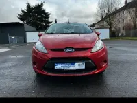 Gebraucht Ford Fiesta 68 PS (50 kW) 2009 Rot Kleinwagen