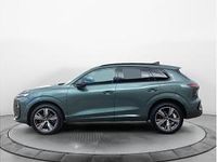 Neu Audi Q3 Ambiente 150 PS (110 kW) 2025 Grün (salbeigrün metallic) SUV